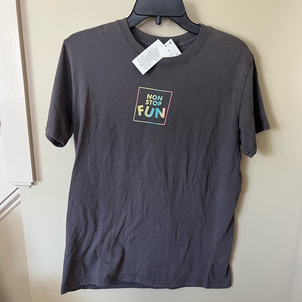 Graphic Print Non Stop Fun-Tshirt